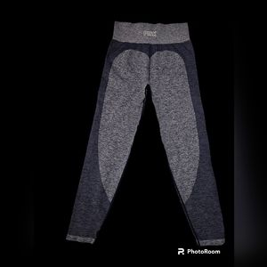 PINK                      SEAMLESS HIGH WAIST WORKOUT TIGHT